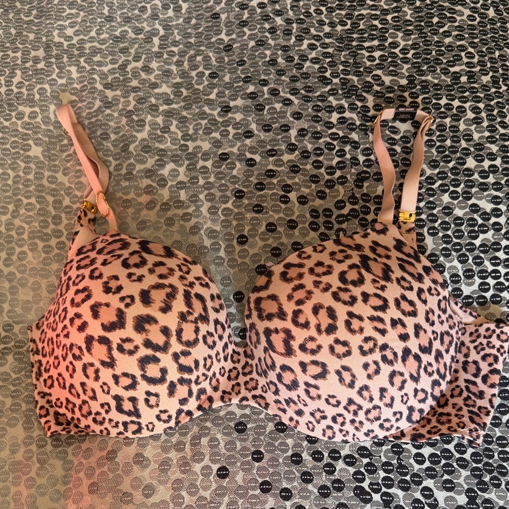 Victoria's Secret Pink Leopard Print Bra